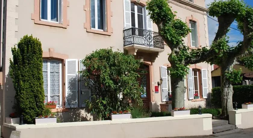 Hôtel L'Astrée - Photo 4