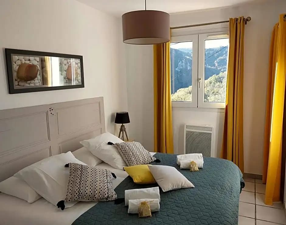 LA MAISON BARNOIN - gîtes et chambres - Photo 2
