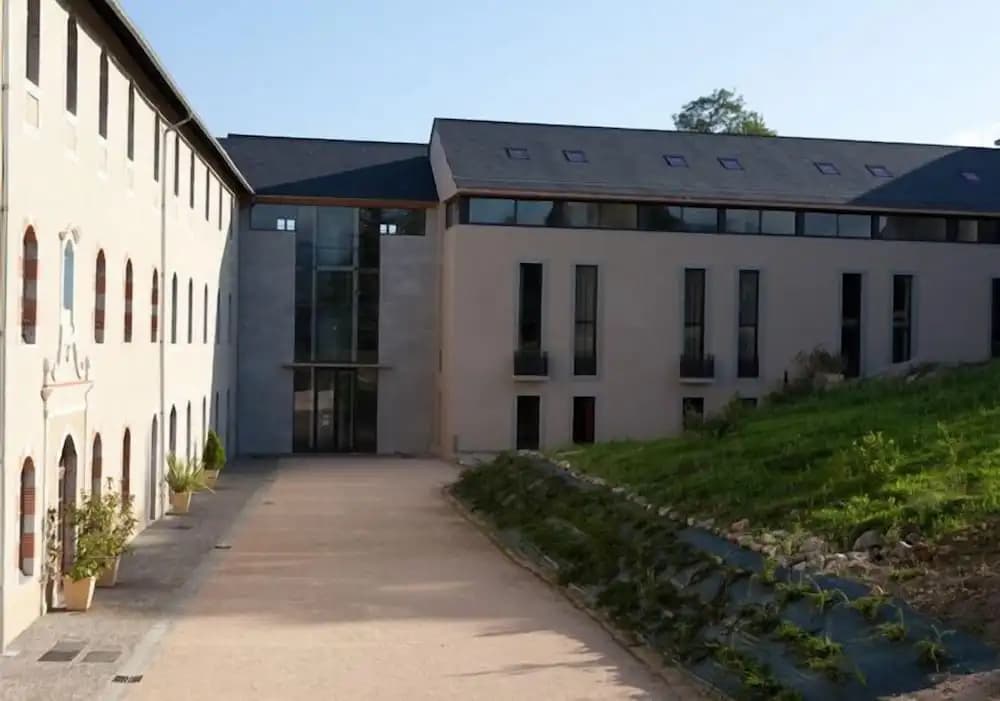 Terres de France - Le Domaine du Palais - Photo 1