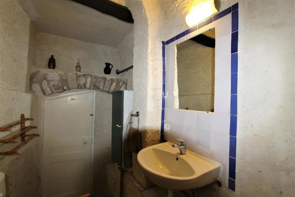 Traditional Provencal Stone House - Miniature 6