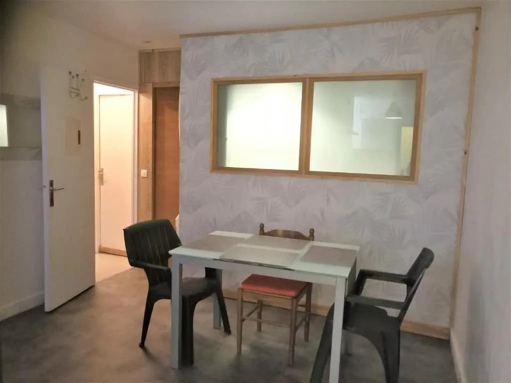 Superbe Appartement 2 Pièces Avec Grande Terrasse - Miniature 7