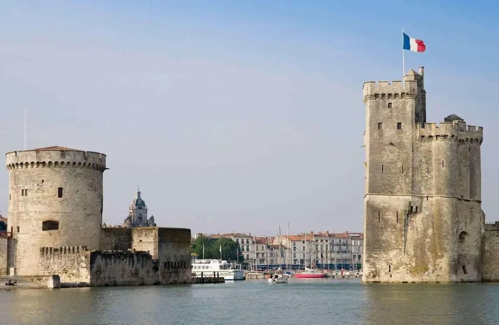 hotelF1 La Rochelle Angoulins - Miniature 7