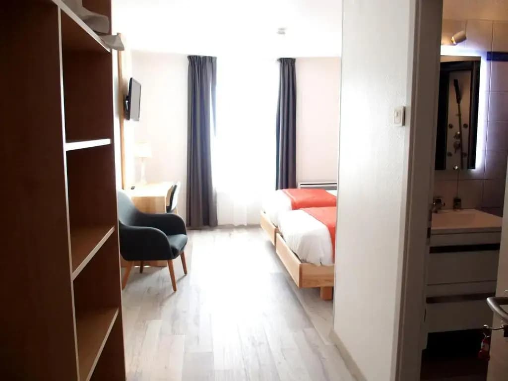 Hostellerie de l'Etoile - Photo 3