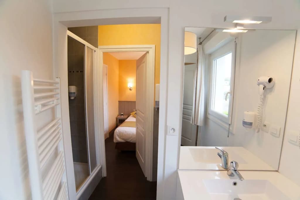BRIT HOTEL Lannion vers Perros-Guirec - Miniature 7