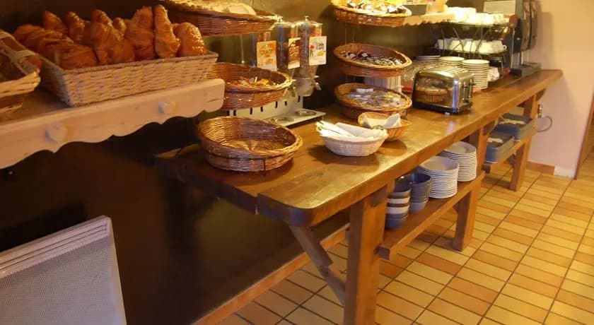 Hotel Plein Soleil - Photo 3