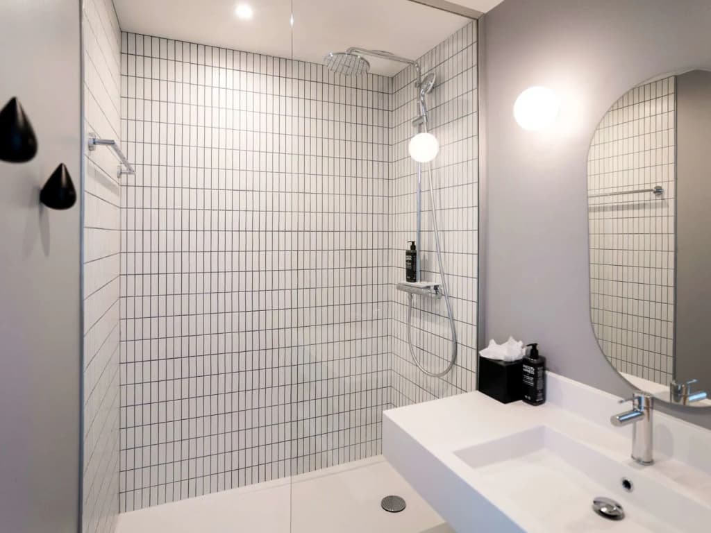 ibis Styles Paris Romainville - Miniature 8