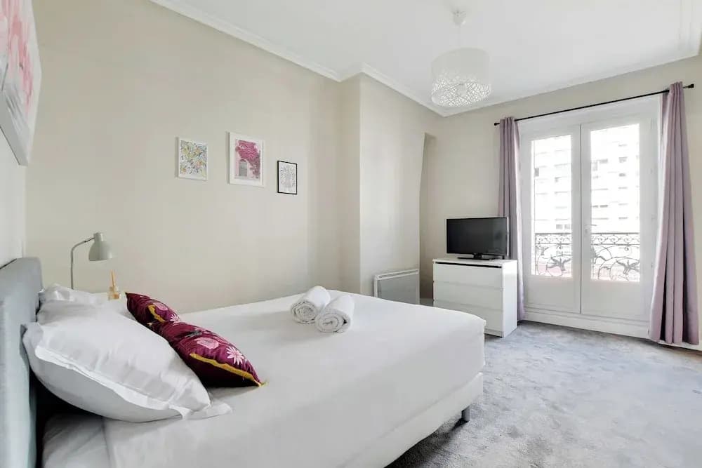 Bright Apartment - 2br-4p - Belleville - Photo 4