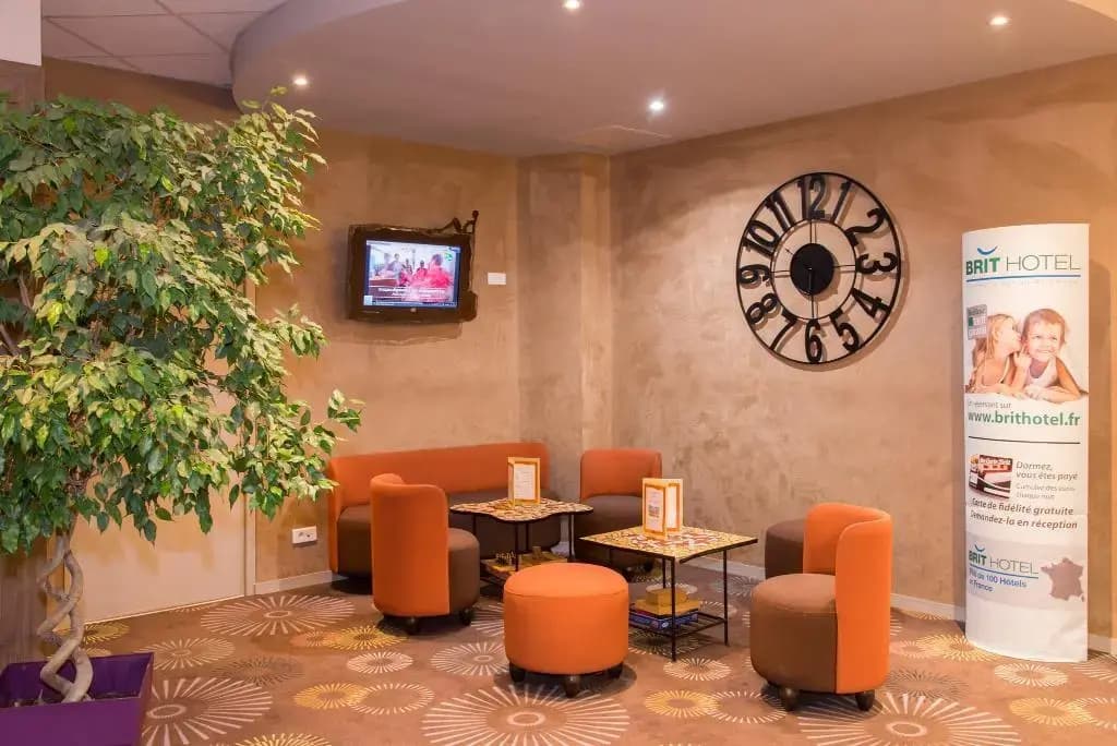Brit Hotel Tours Sud - Le Cheops - Photo 2
