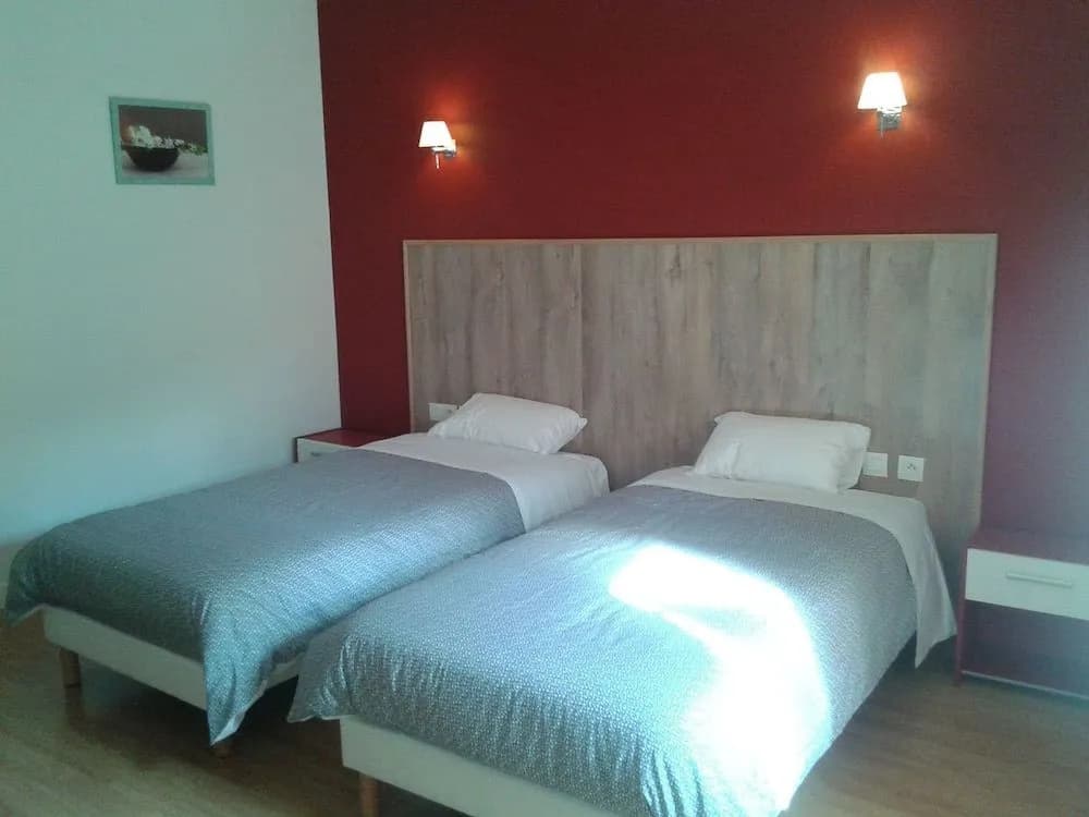 Hôtel du Vercors - Photo 2