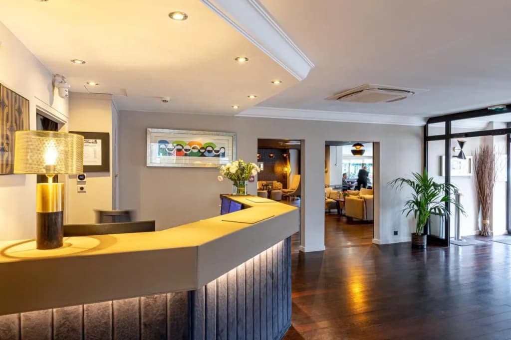 Hotel Quorum - Photo 2