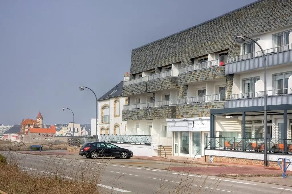 Hotel La Petite Sirène - Photo 1