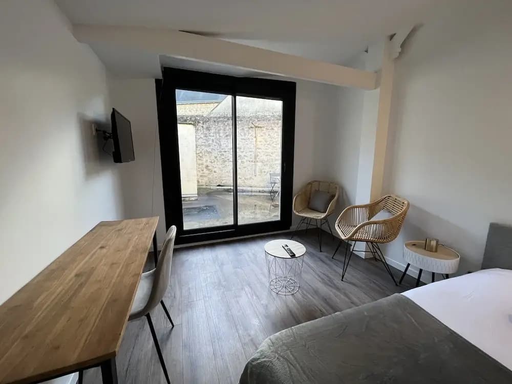 Apartment in Le Mans Near Historic Center - Miniature 7