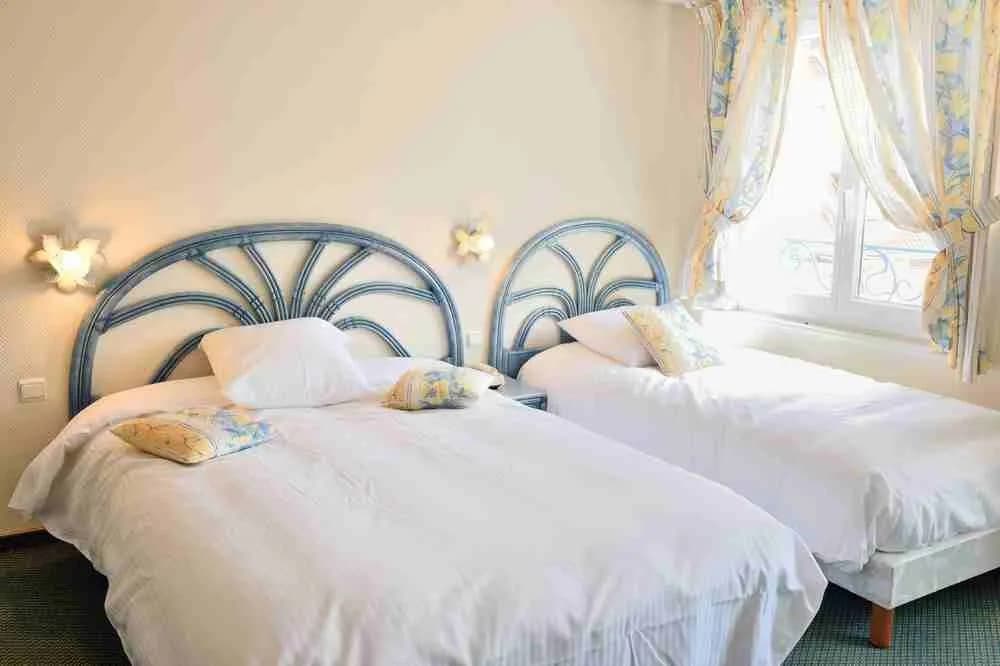 Hôtel Le Saint Louis - Photo 4
