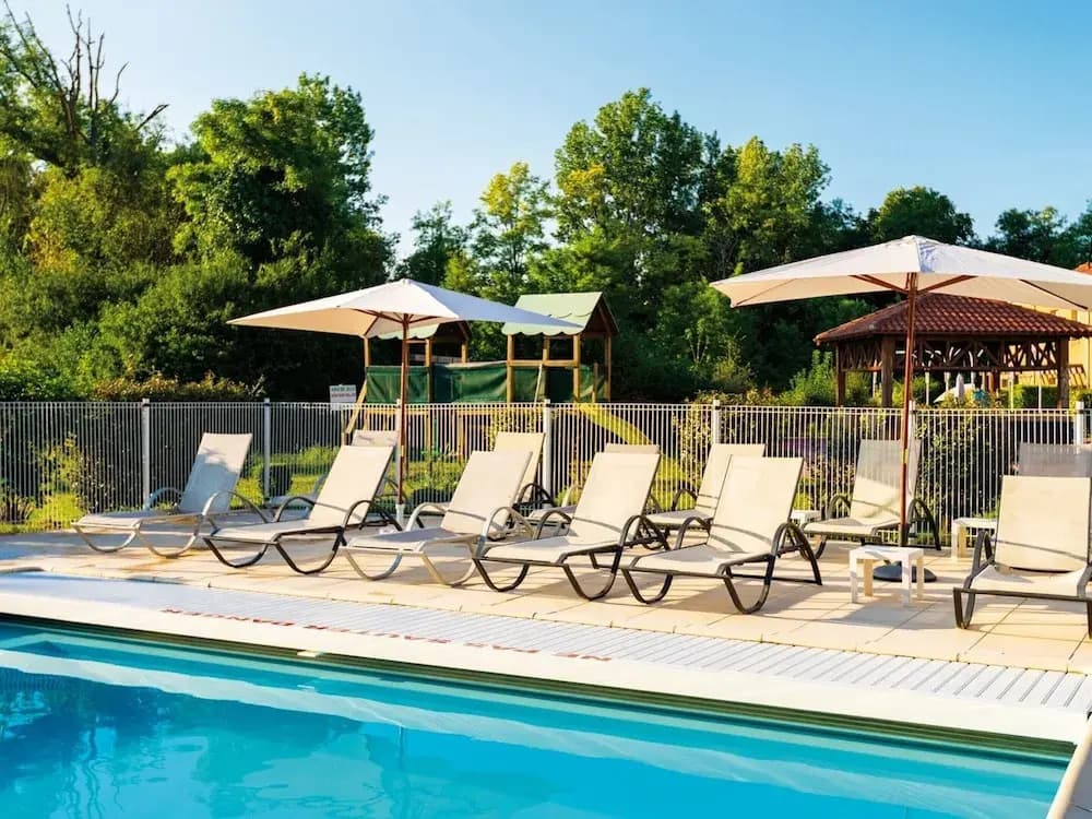 Beautiful Apartment in a Picturesque City in the Dordogne - Photo 5