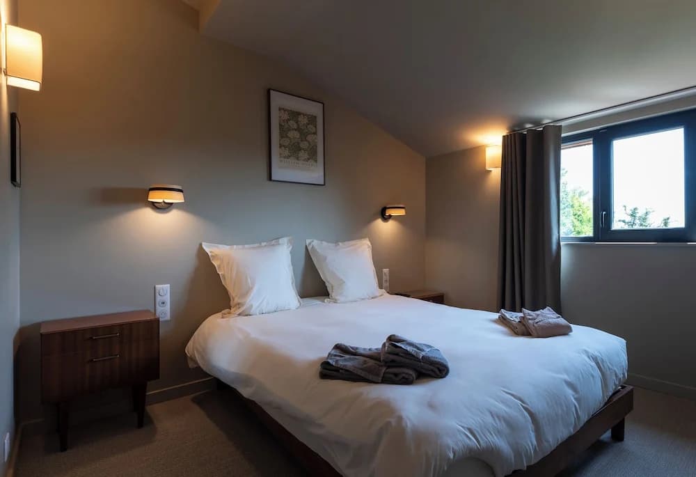 Hotel du Domaine Saint Loup - Photo 1