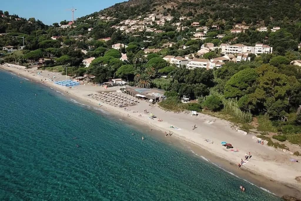 Studio/jardin/piscine/plage Le Lavandou Pramousquier - Miniature 6