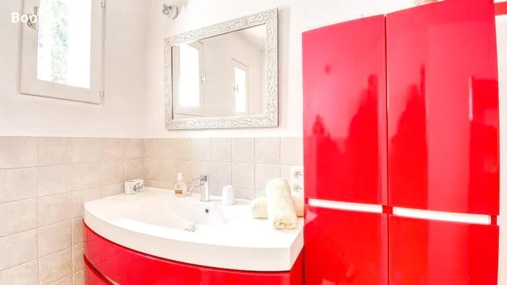Villa With 4 Bedrooms in Rayol-canadel-sur-mer, With Wonderful sea Vie - Miniature 7