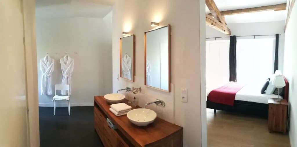 L'Observance Bed & Breakfast - Photo 2