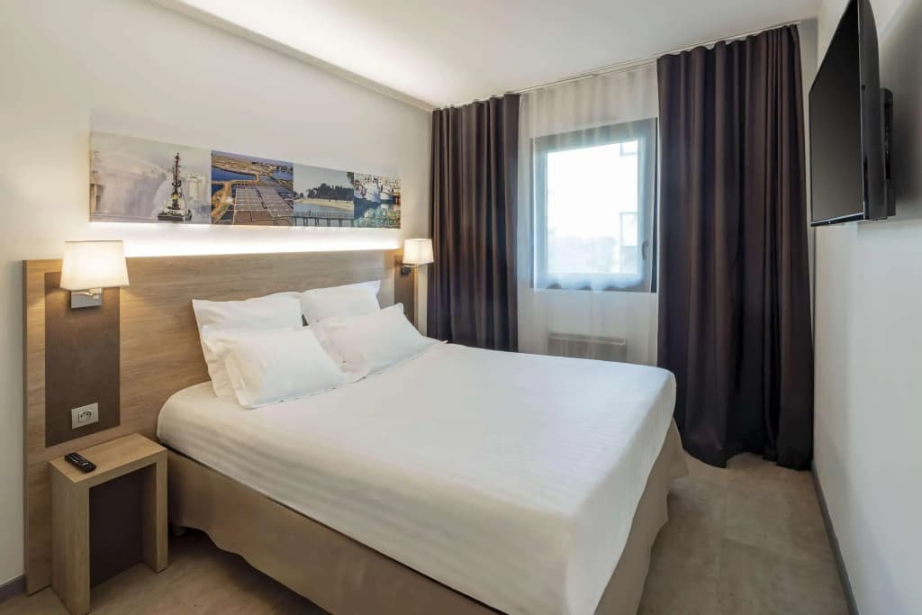 Best Western Les Aureliades - Photo 4