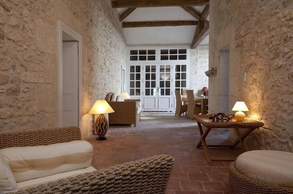 Chateau Sainte Colombe - Miniature 6