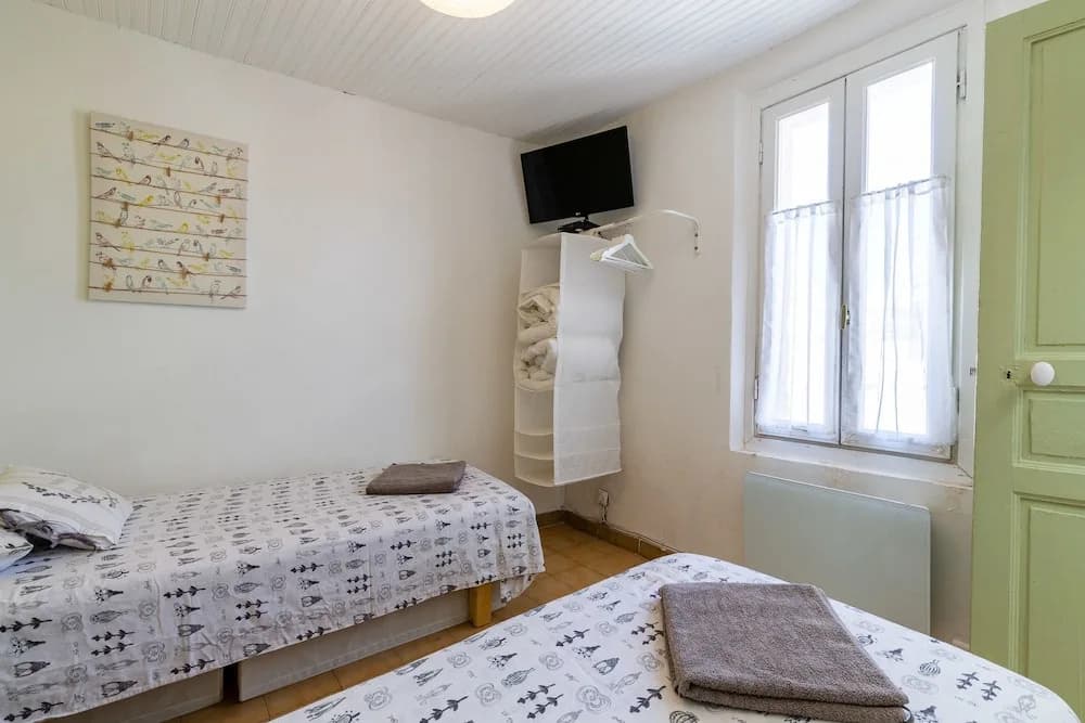 The crew house - Photo 5