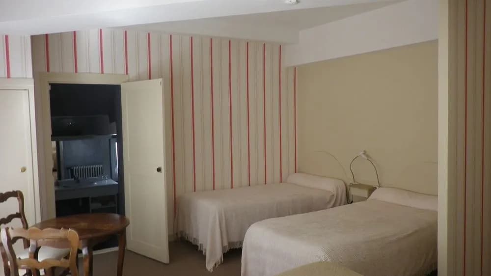Hotel Saint Jean - Miniature 6
