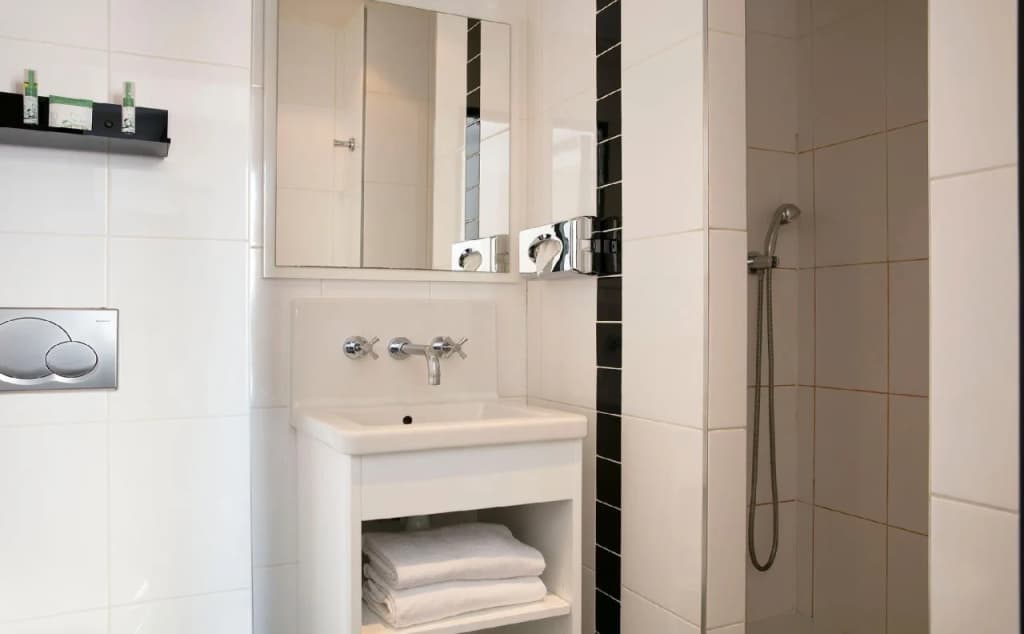 Hotel Standard Design - Miniature 8