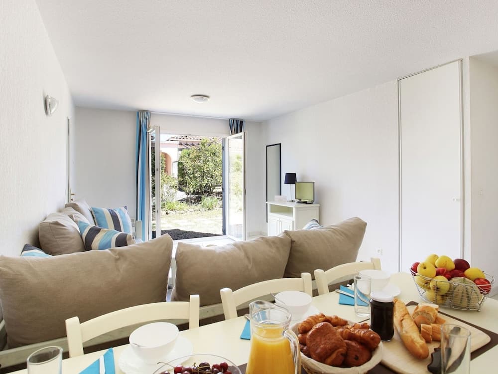 Coastal Stay for Groups - Miniature 6