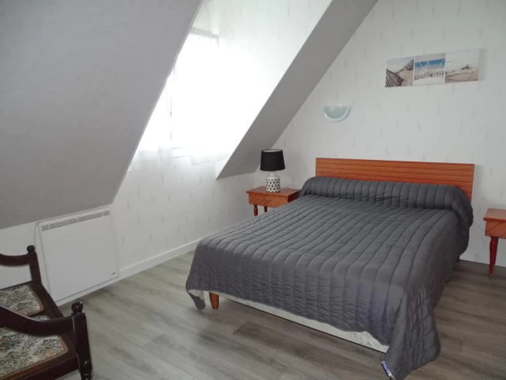 Holiday Home in Plouhinec With Sea Views - Photo 2