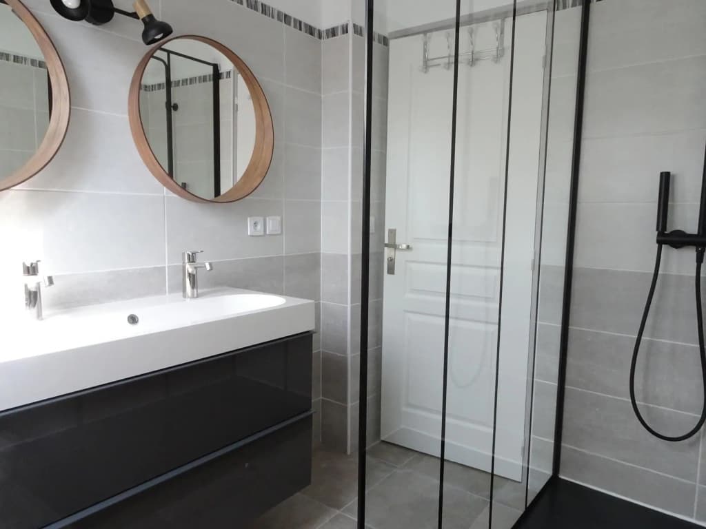Semi-detached House, Brehal - Miniature 8