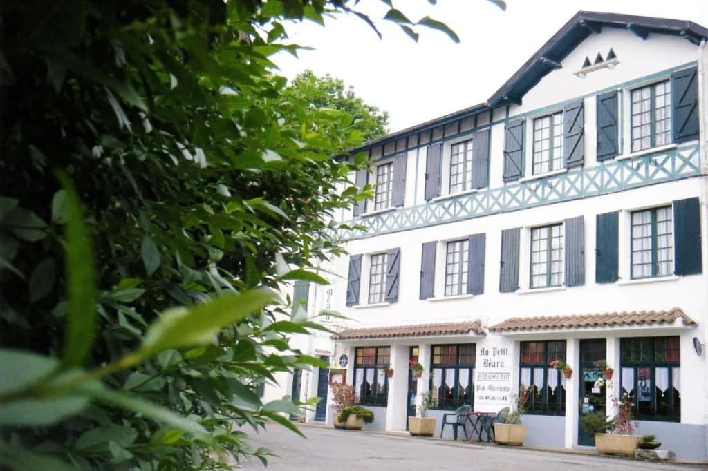Hotel Au Petit Barn - Photo 1