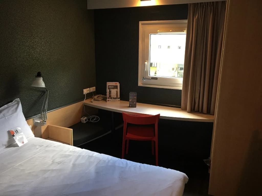 ibis Bourges - Photo 3