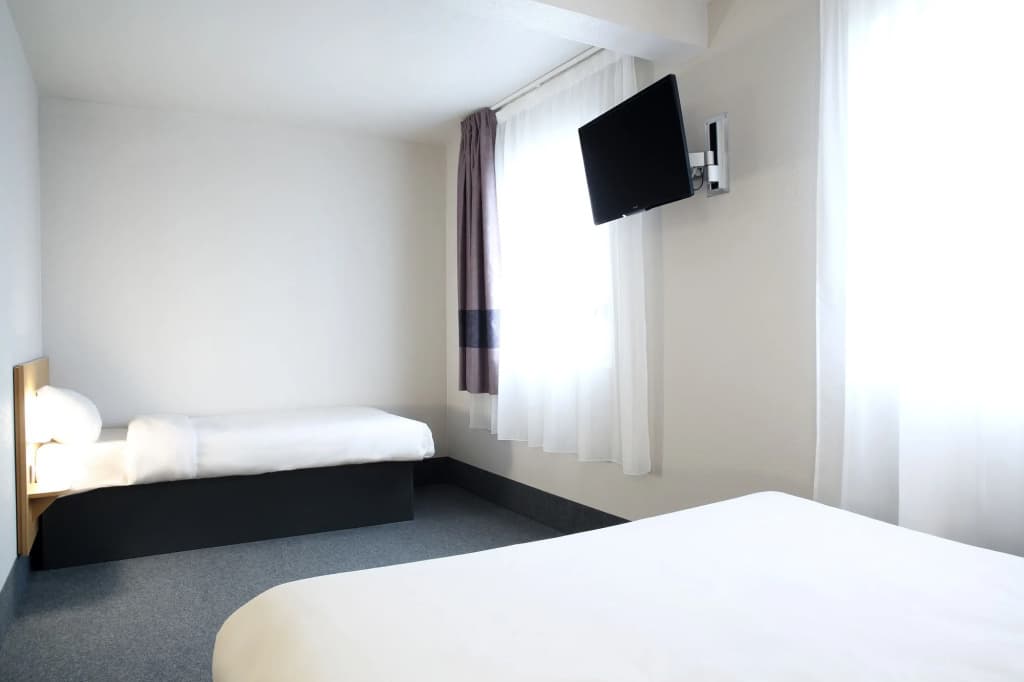 B&B HOTEL Perpignan Sud Marché International - Photo 5