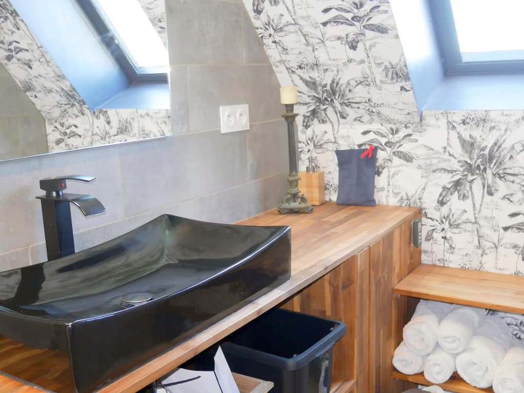 Holiday Home With Jacuzzi, Guisseny - Photo 3