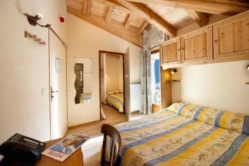 Chalet et Hotel La Tarine - Photo 5