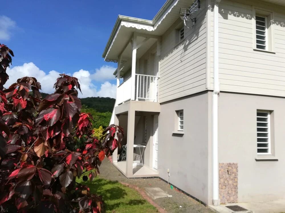 Apartment With 2 Bedrooms in Les Trois-îlets, With Wonderful Mountain - Miniature 7
