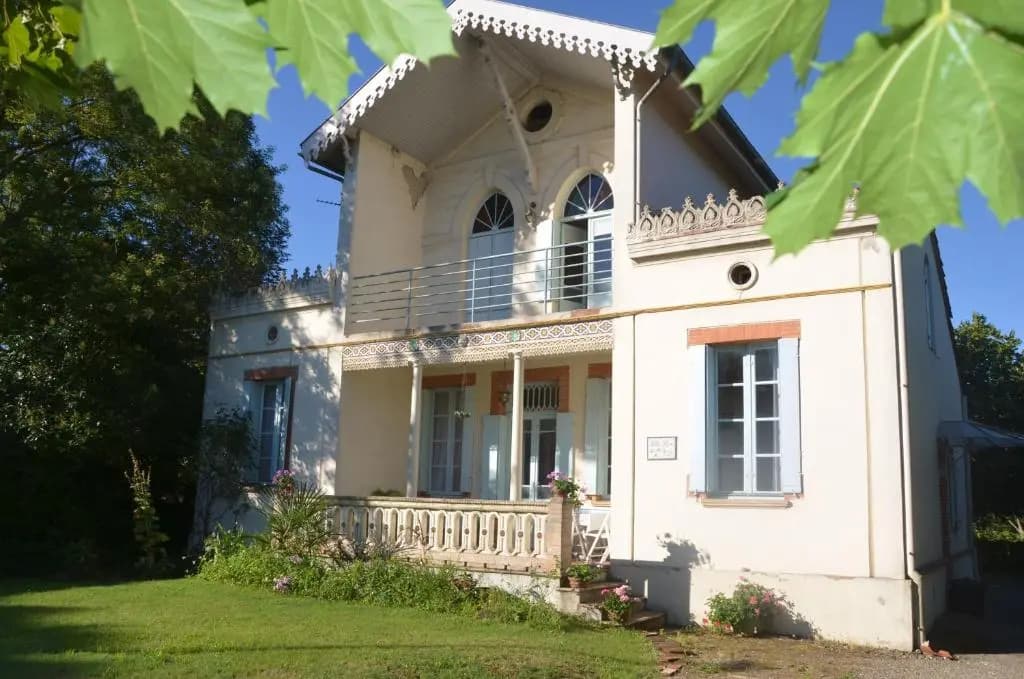 Villa Lea - Photo 1