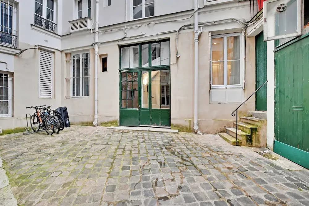 Authentic Apartment - 3br/6p - Moulin Rouge - Photo 1