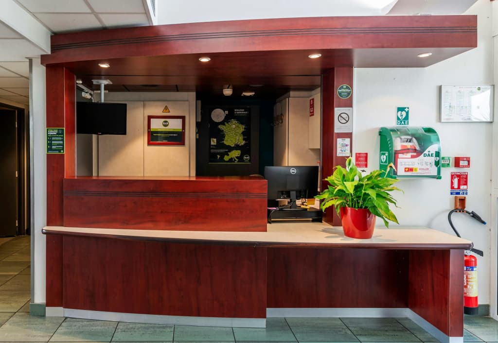 B&B HOTEL Montauban - Photo 2