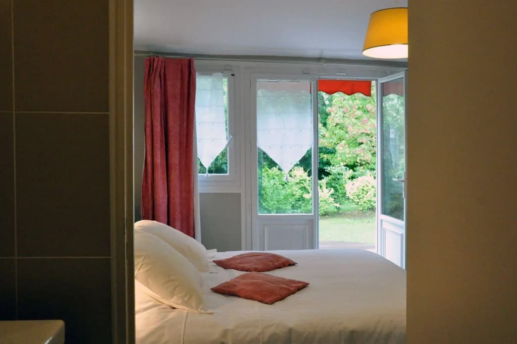 Hostellerie de la Vieille Ferme - Photo 4