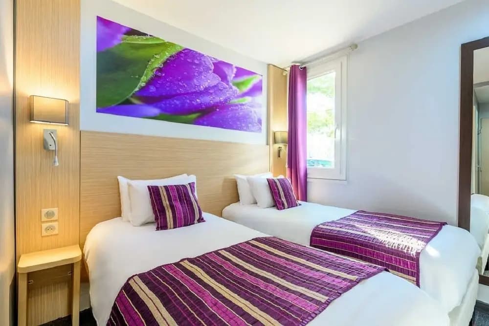 FH Confort Hôtel Orleans - Photo 5
