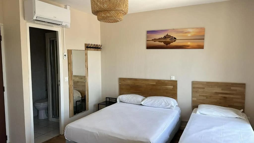 hotel in paris - Photo 2