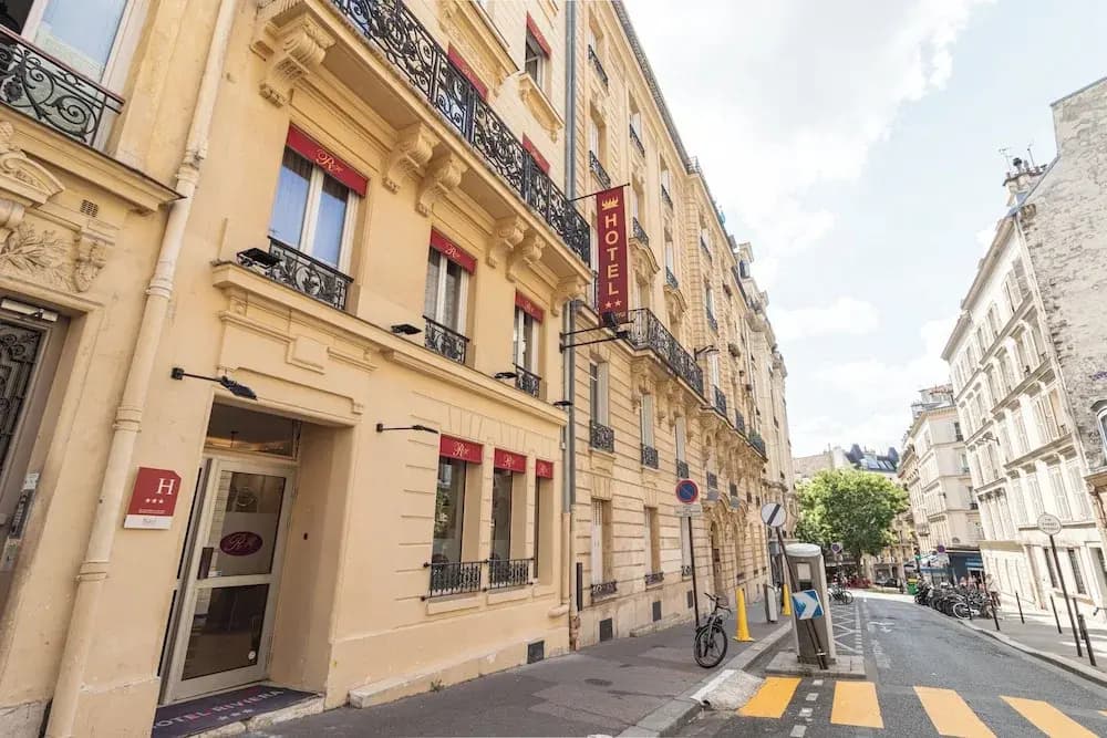 Hotel Riviera - Photo 1