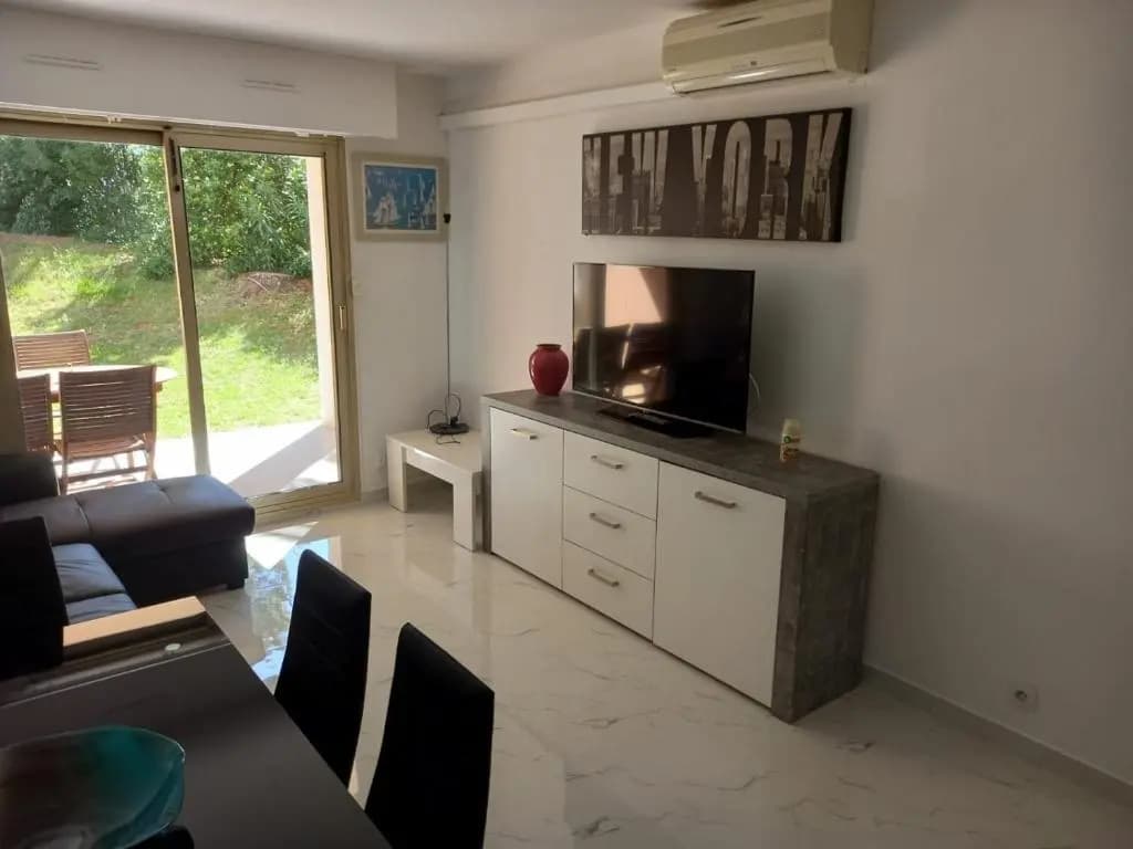 T3 A/C Côte d'Azur, Piscine, Plage à 350m, WIFI - Photo 3