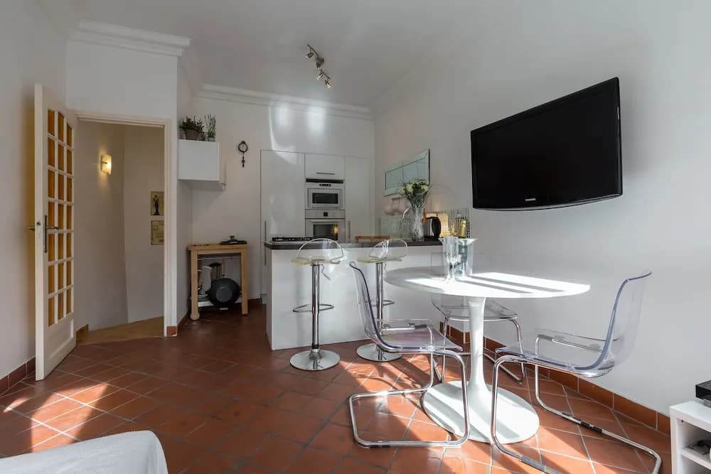 Forville Townhouse - Photo 3