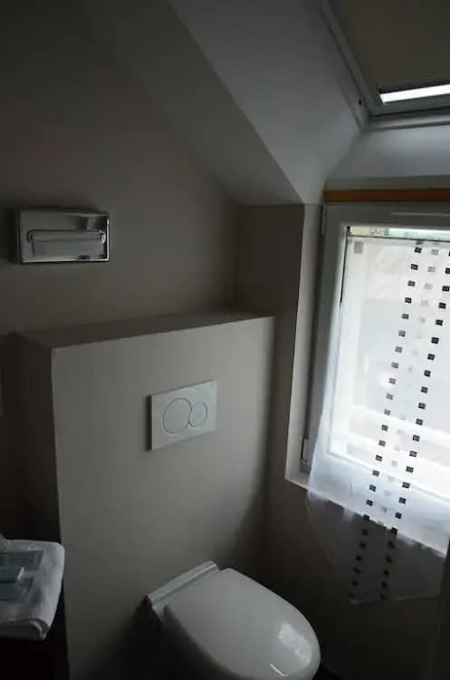 Aux Chambres du Mont - Miniature 8