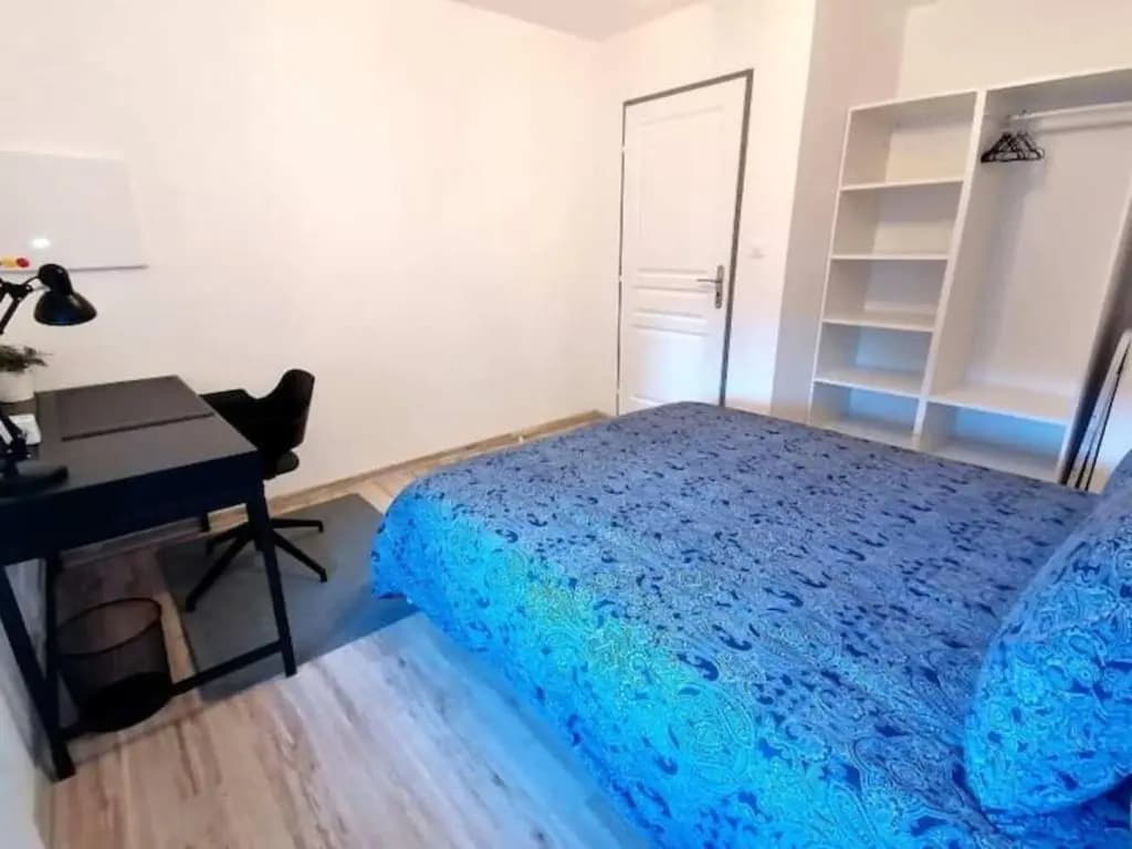 Grand Appartement 2 chambres avec Fibre et Netflix - Photo 4