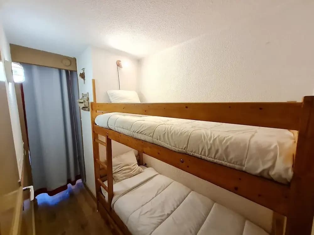 Peaceful Mountain Apartment - Photo 3
