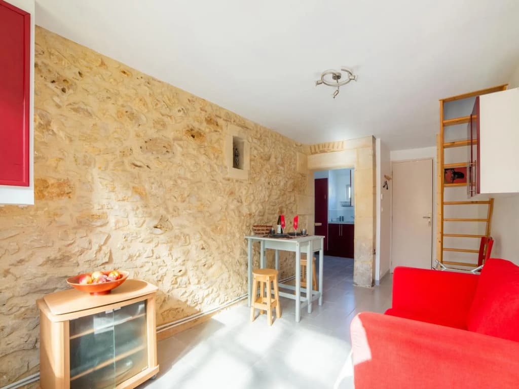 Snug holiday home in Bergerac with terrace - Miniature 6