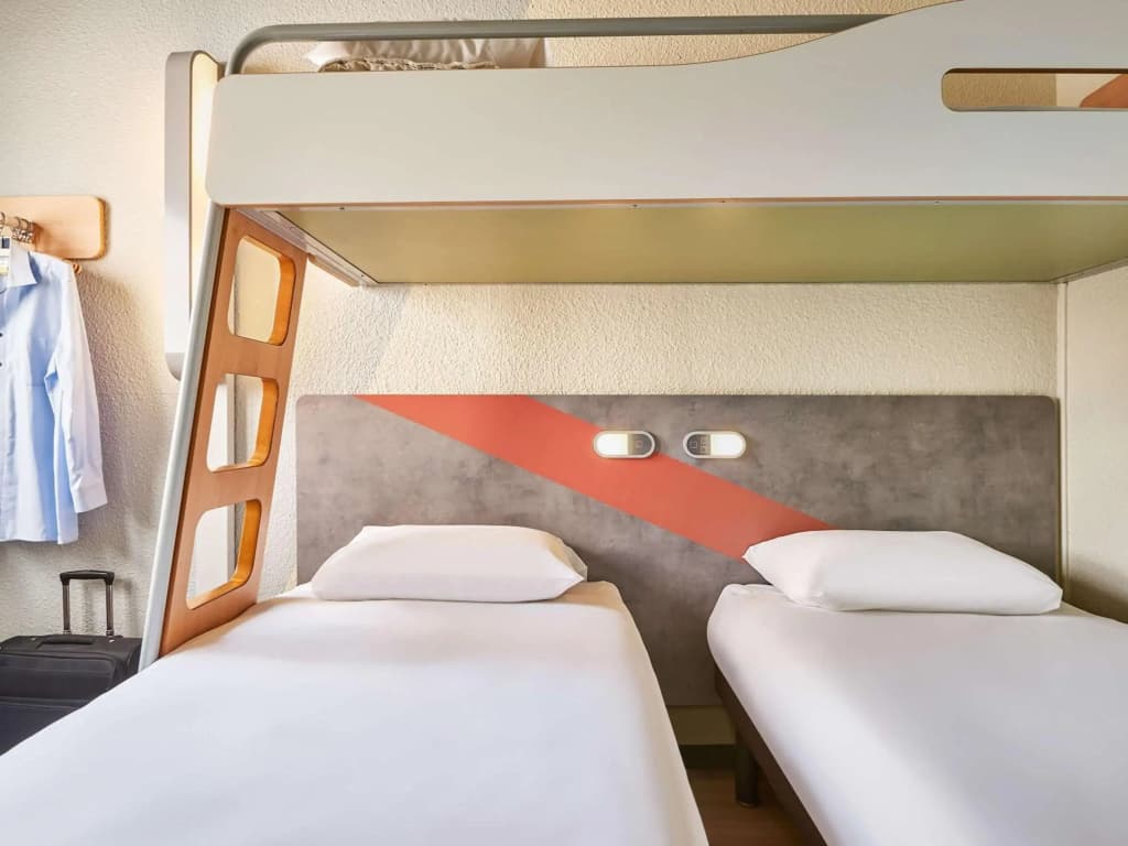 ibis budget Paris Aubervilliers - Photo 2